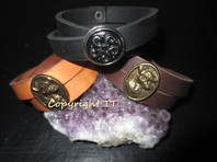 Lederarmband, genietet